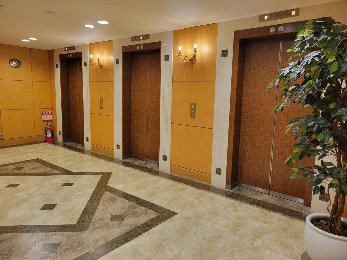 โรงแรมโอซาก้า คาสเซิ่ล โรงแรม 4*