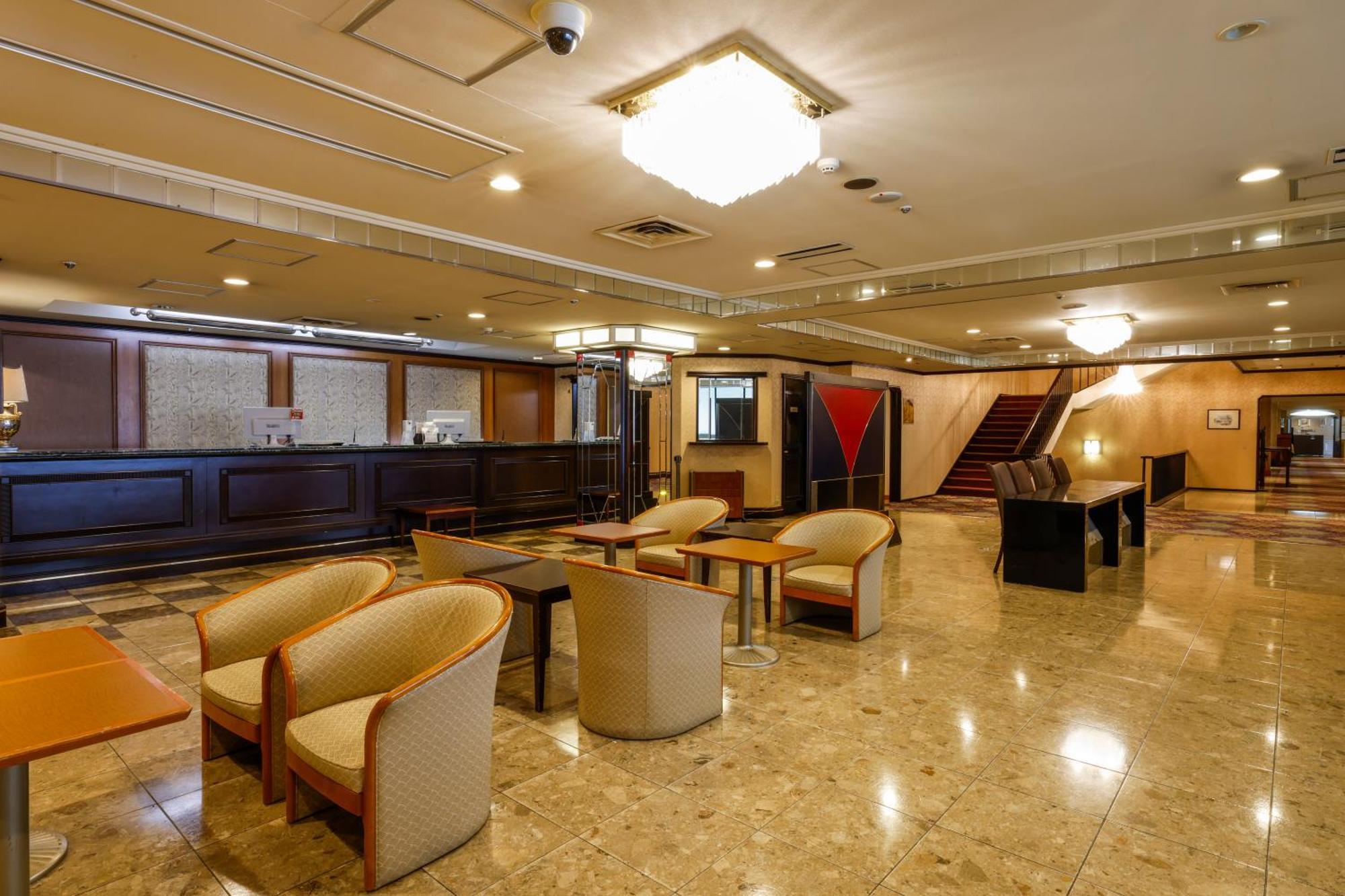 โรงแรมโอซาก้า คาสเซิ่ล 4*